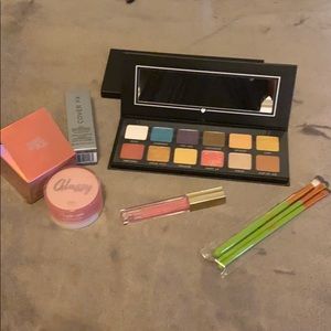 BNIB Makeup Bundle!! 5 pieces never opened or used